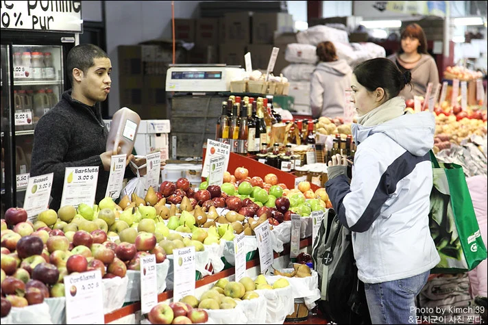 몬트리올 시장 장딸롱 Jean talon